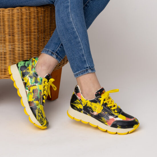 Alternative view of Zapatillas casuales para mujer sin cordones en colores