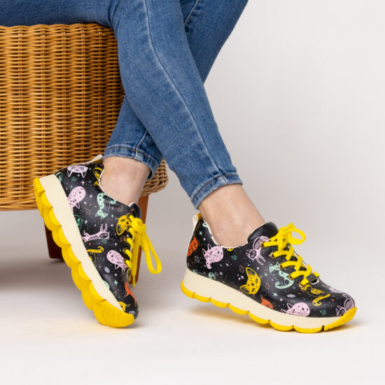 Alternative view of Zapatillas casuales para mujer sin cordones en colores