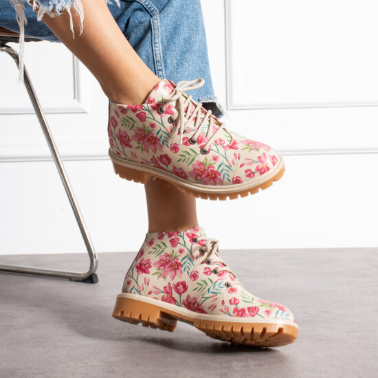 Botines planos de piel beige para mujer con cordones | TUASOLEA