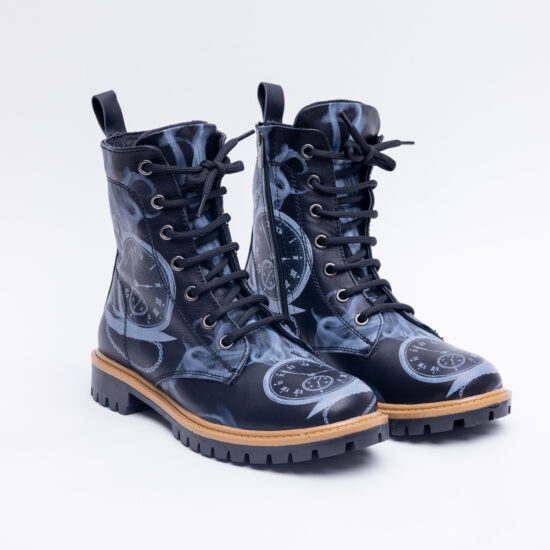 Botas planos de piel negros para mujer con cordones | TUASOLEA