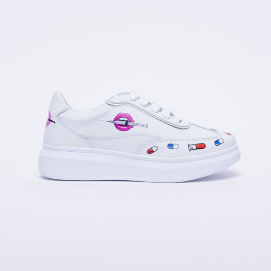 Zapatillas sanitarias blancas ultraligeras para trabajo | TUASOLEA