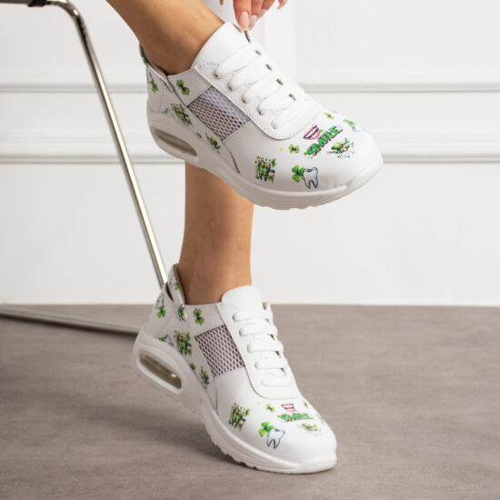 Alternative view of Zapatillas cómodas ultraligeras con estampado para dentistas