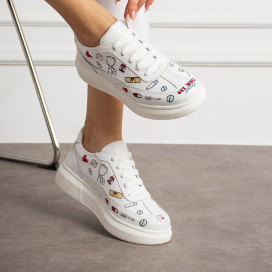 Zapatillas sanitarias blancas ultraligeras para trabajo | TUASOLEA