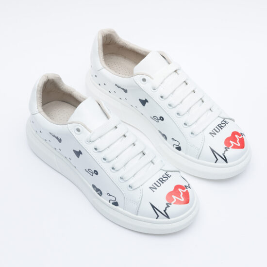 Zapatillas sanitarias blancas ultraligeras para trabajo | TUASOLEA