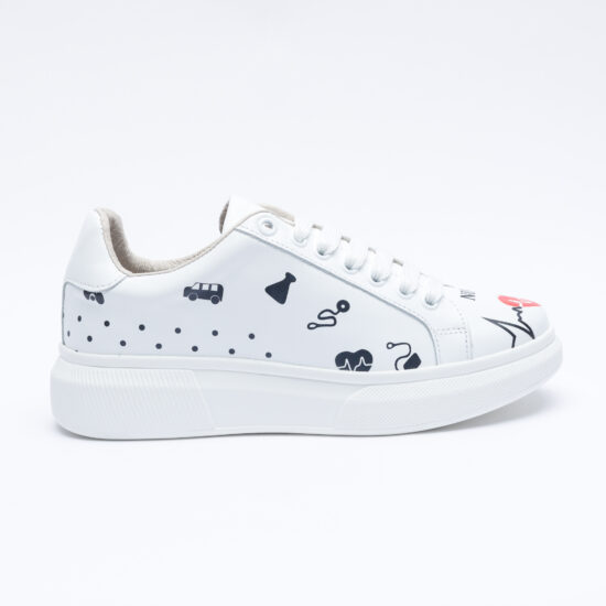 Zapatillas sanitarias blancas ultraligeras para trabajo | TUASOLEA