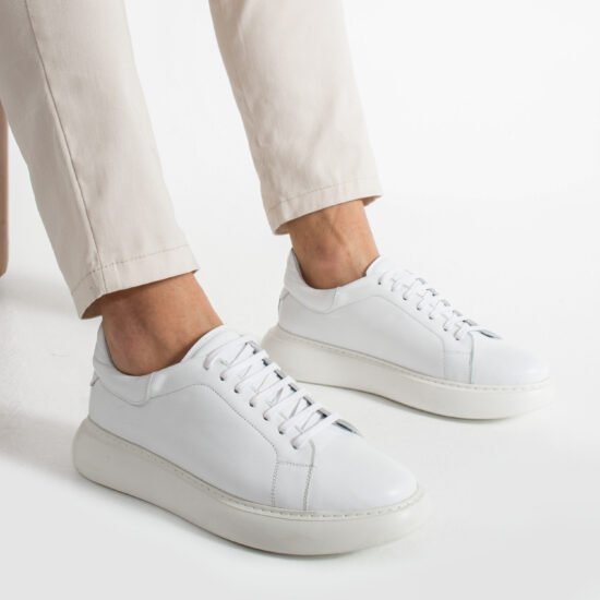 Alternative view of Zapatillas casual para hombre blancas de piel natural