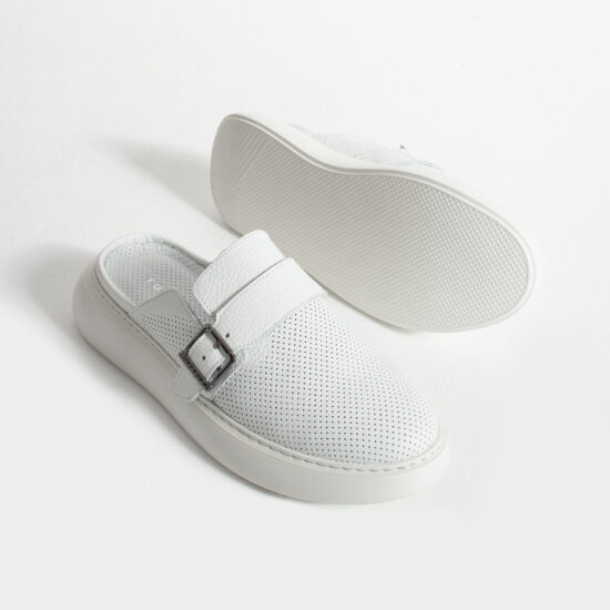 Zuecos blancos para hombre de piel natural con hebilla | TUASOLEA