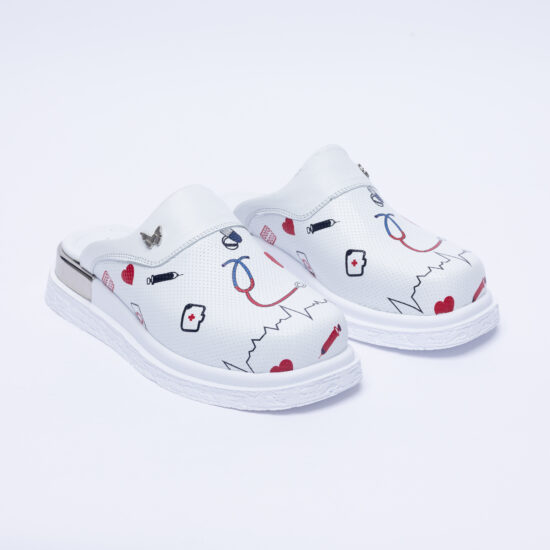 Zuecos sanitarios blancos de piel para enfermeras | TUASOLEA