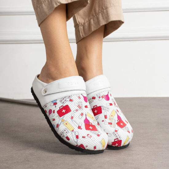 Zuecos sanitarios planos de piel para mujer | TUASOLEA