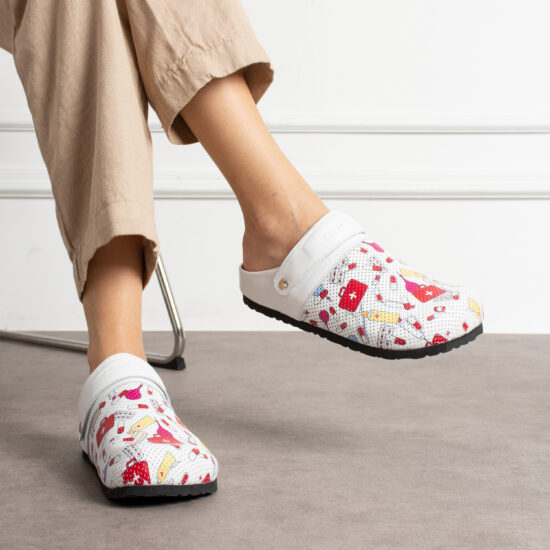 Zuecos sanitarios planos de piel para mujer | TUASOLEA