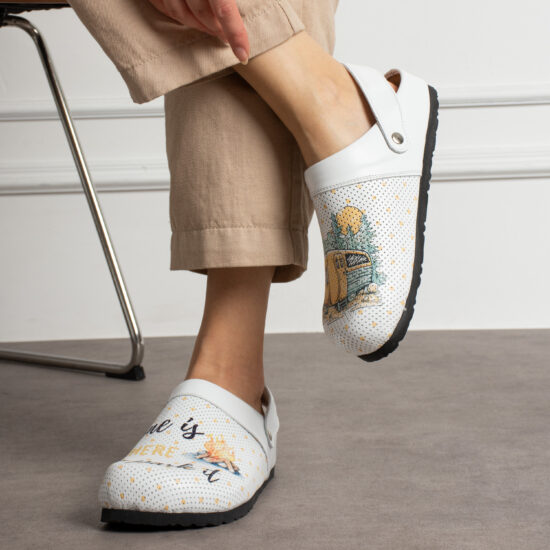 Zuecos planos cómodos de piel para mujer | TUASOLEA