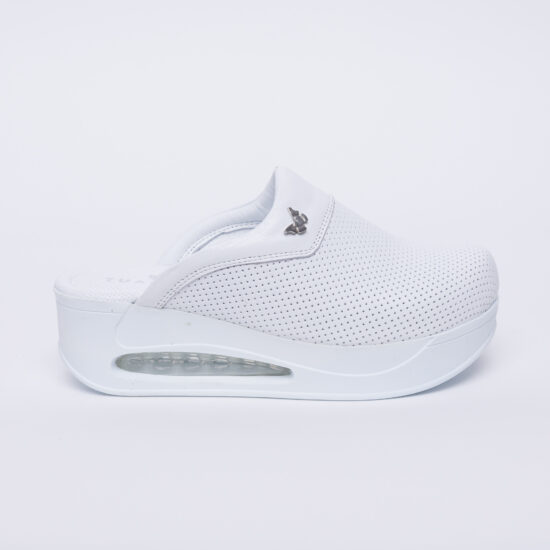 Alternative view of Zuecos sanitarios de piel blanca con plataforma