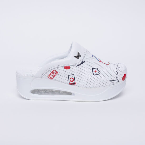 Zuecos sanitarios de piel blanca con plataforma | TUASOLEA