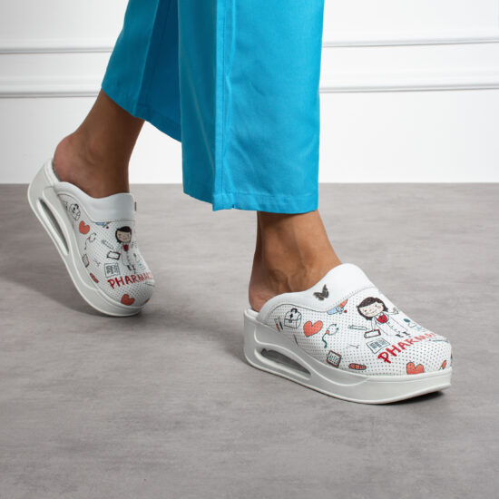 Zuecos de piel con plataforma con estampado farmacéutico | TUASOLEA