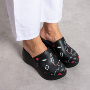 Zuecos sanitarios de piel con plataforma alta Zuecos con plataforma mujer Sanitarios