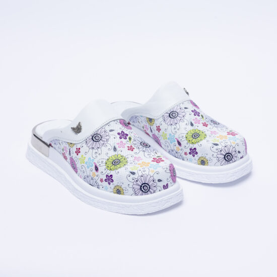 Zuecos cerrados cómodos de piel con estampado | TUASOLEA