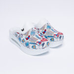 Zuecos sanitarios de piel blanca con plataforma
