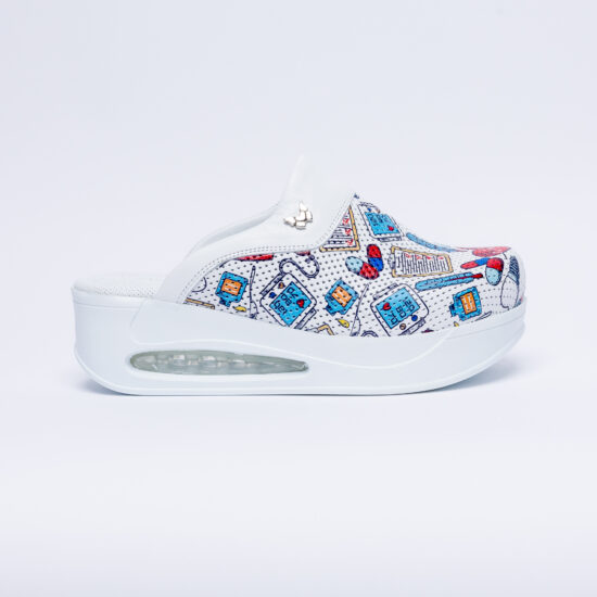 Alternative view of Zuecos sanitarios de piel blanca con plataforma