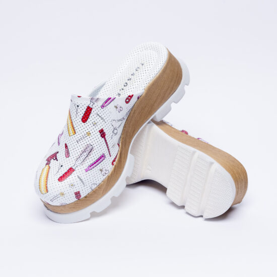 Zuecos cerrados estampados de piel con plataforma efecto madera | TUASOLEA