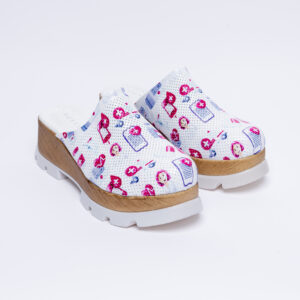 Zuecos cerrados estampados de piel con plataforma efecto madera Zuecos con plataforma mujer Sanitarios