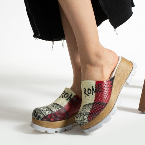 Zuecos cerrados estampados de piel con plataforma efecto madera | TUASOLEA