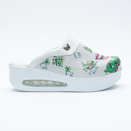 Alternative view of Zuecos de piel con plataforma para dentistas