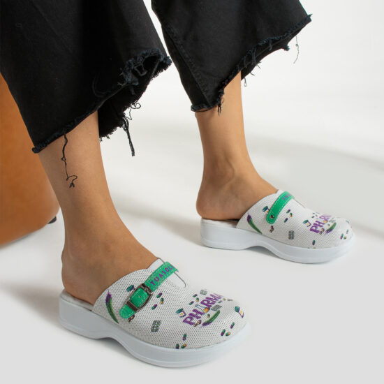 Alternative view of Zuecos cómodos sanitarios de farmacia en piel