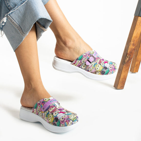 Zuecos cómodos de trabajo con estampado | TUASOLEA