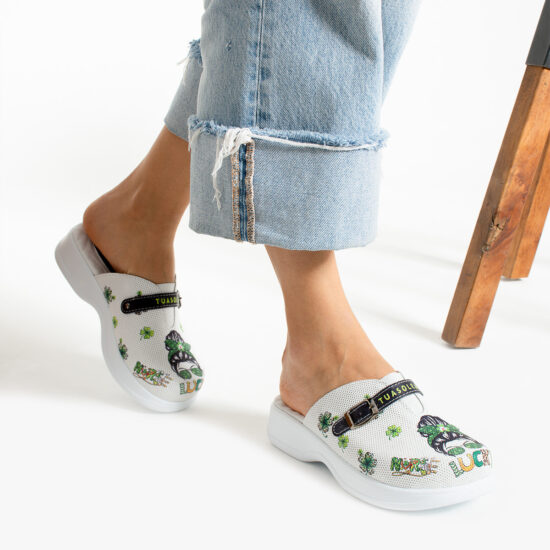 Zuecos de trabajo cómodos de piel para peluquería | TUASOLEA