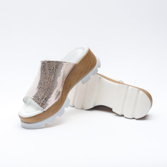 Zuecos de vestir rosa dorado para mujer de piel con plataforma | TUASOLEA