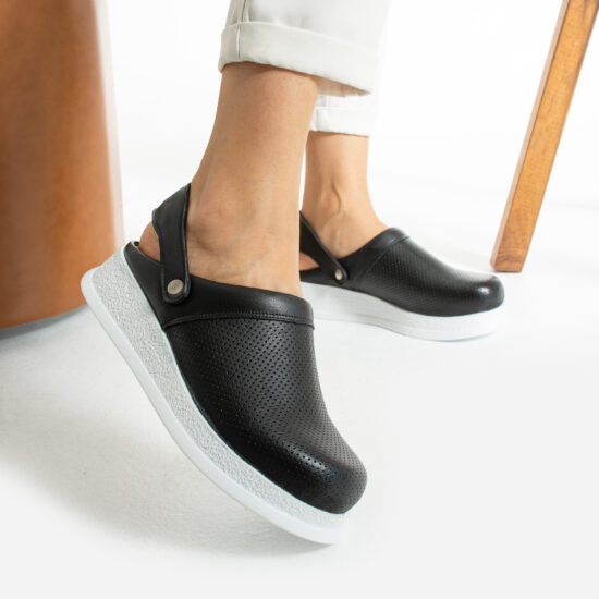 Zuecos antideslizantes de piel para trabajo con tira trasera | TUASOLEA