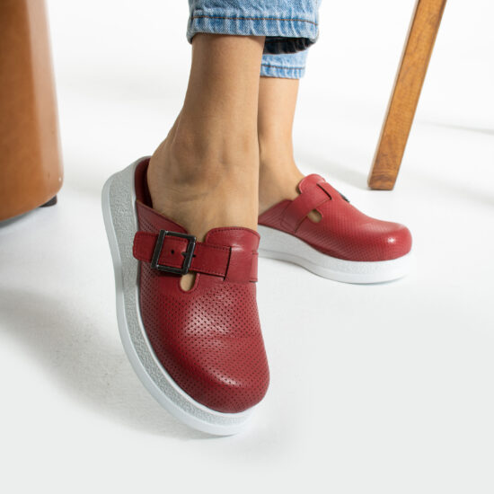 Alternative view of Zuecos de trabajo rojos de piel cómodos y antideslizantes