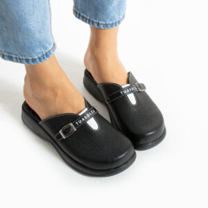 Zuecos de trabajo cómodos de piel natural en negro Zuecos sanitarios mujer Monocromáticos