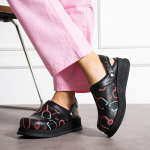 Zuecos sanitarios antideslizantes de piel con tira trasera Zuecos sanitarios mujer Sanitarios