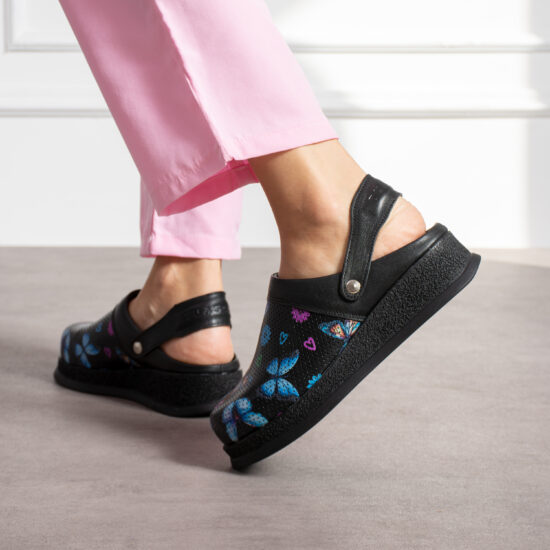 Zuecos de piel estampados antideslizantes con tira trasera | TUASOLEA