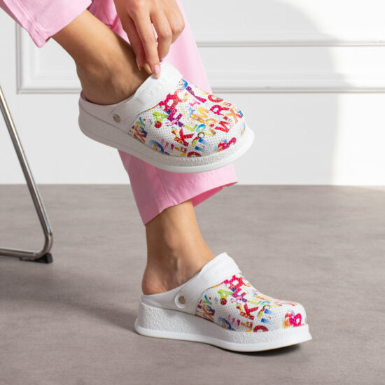 Zuecos cómodos de piel con tira trasera para maestras | TUASOLEA