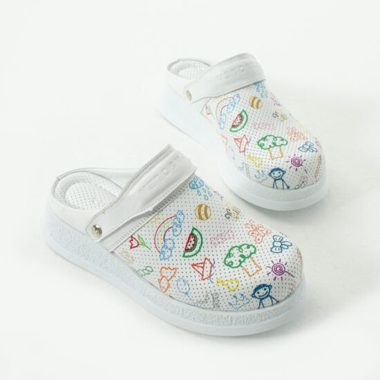 Zuecos cómodos de piel con tira trasera para maestras | TUASOLEA