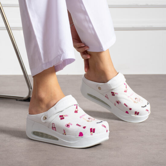 Zuecos de trabajo de piel con plataforma y tira trasera para esteticistas | TUASOLEA