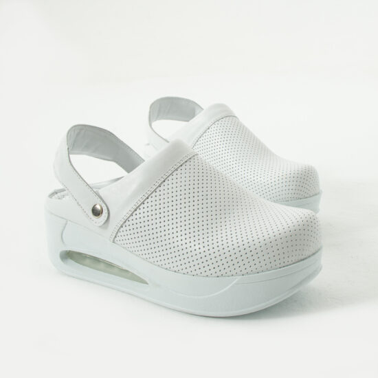 Zuecos sanitarios blancos de piel con plataforma y tira trasera | TUASOLEA