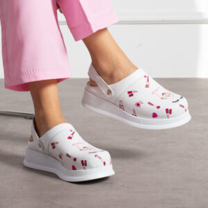 Zuecos de trabajo para esteticistas antideslizantes de piel con tira trasera Zuecos sanitarios mujer Peluqueria y estetica