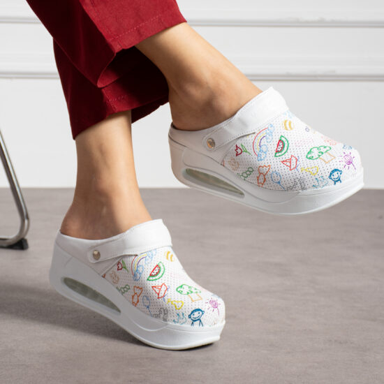 Zuecos de trabajo de piel con plataforma y tira trasera para maestras | TUASOLEA