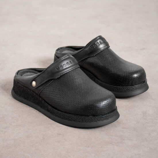 Zuecos antideslizantes de piel para trabajo con tira trasera | TUASOLEA