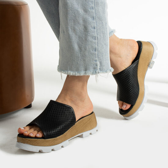 Zuecos de vestir negros para mujer de piel con plataforma | TUASOLEA