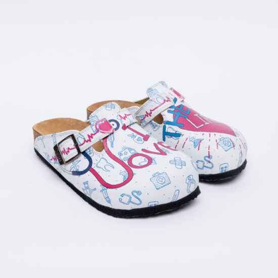 Zuecos sanitarios blancos planos para mujer | TUASOLEA