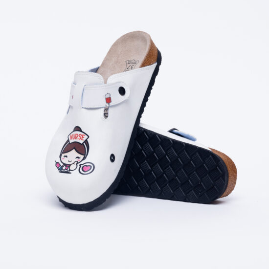 Zuecos planos blancos de enfermera con hebilla | TUASOLEA