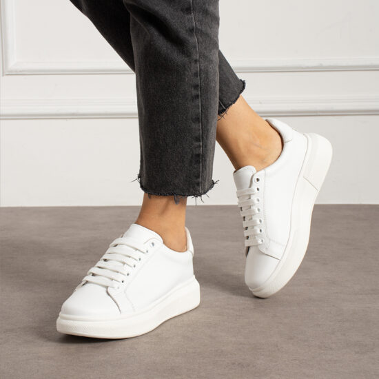 Zapatillas blancas casual de piel para mujer | TUASOLEA