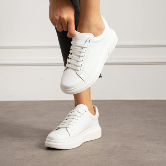 Zapatillas blancas casual de piel para mujer | TUASOLEA