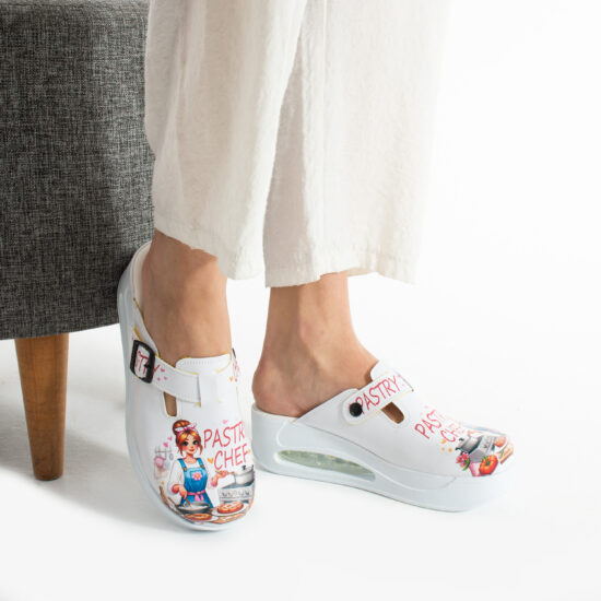 Alternative view of Zuecos con plataforma anatómica para cocina