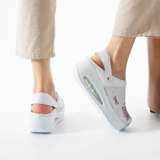 Zuecos sanitarios de piel con plataforma y tira trasera | TUASOLEA