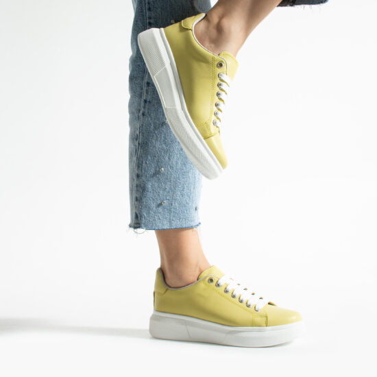 Zapatillas amarillas casual de piel para mujer | TUASOLEA